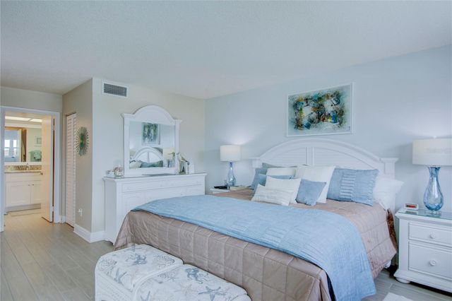 10216 REGAL DRIVE 502, Largo, FL 33774