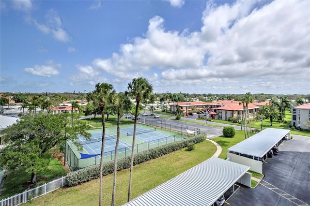 10216 REGAL DRIVE 502, Largo, FL 33774