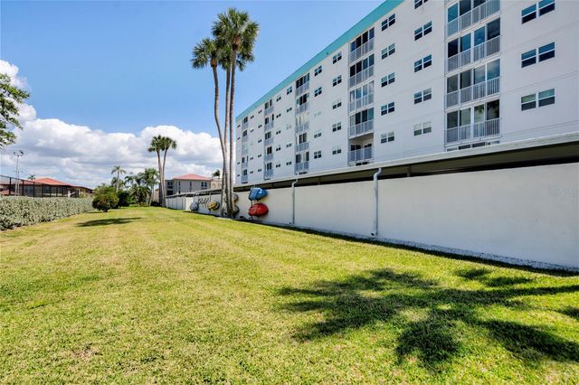 10216 REGAL DRIVE 502, Largo, FL 33774