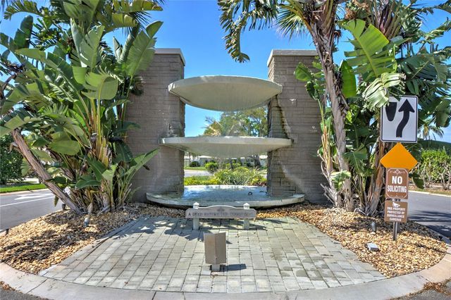 10216 REGAL DRIVE 502, Largo, FL 33774