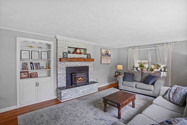 149 Round Hill Road, Middletown, CT 06457