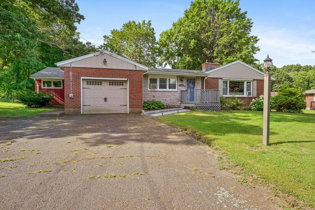 149 Round Hill Road, Middletown, CT 06457