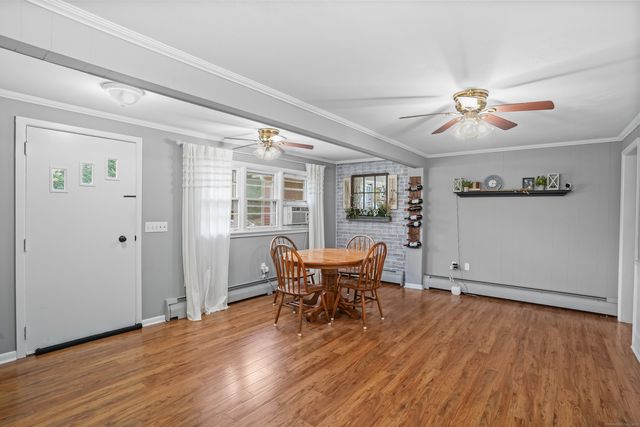 149 Round Hill Road, Middletown, CT 06457