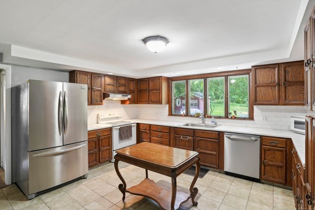 149 Round Hill Road, Middletown, CT 06457