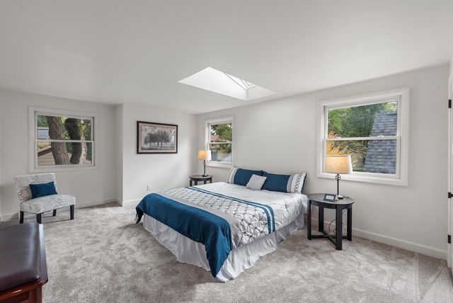 2578 N 88th STREET, Wauwatosa, WI 53226