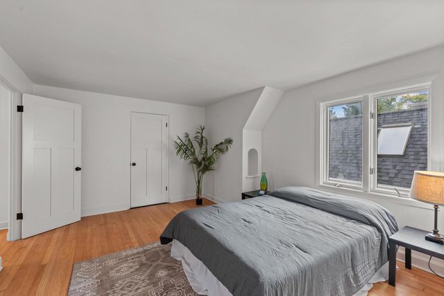 2578 N 88th STREET, Wauwatosa, WI 53226