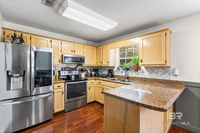 122 Buena Vista Drive, Daphne, AL 36526