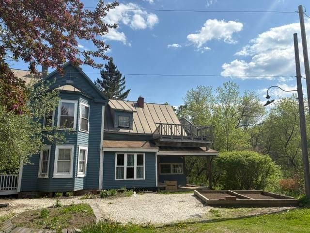 11 Maple Street, Woodstock, VT 05091