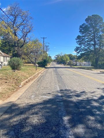 3209 Walton Road, Tyler, TX 75701