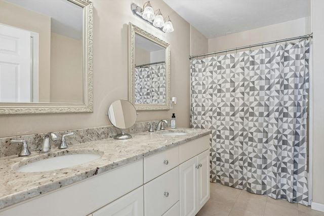 10 Burnett Road, Southborough, MA 01772