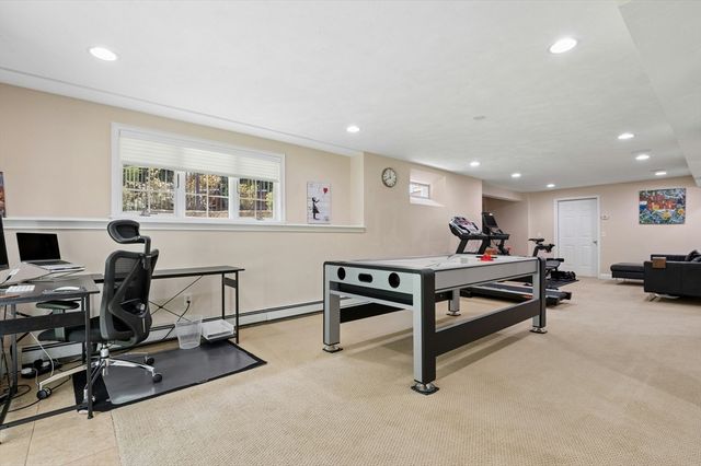 10 Burnett Road, Southborough, MA 01772