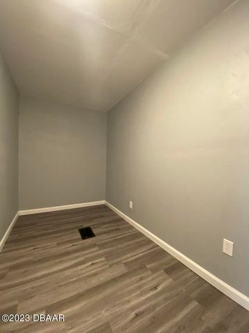 215 N Oleander Avenue, Daytona Beach, FL 32118