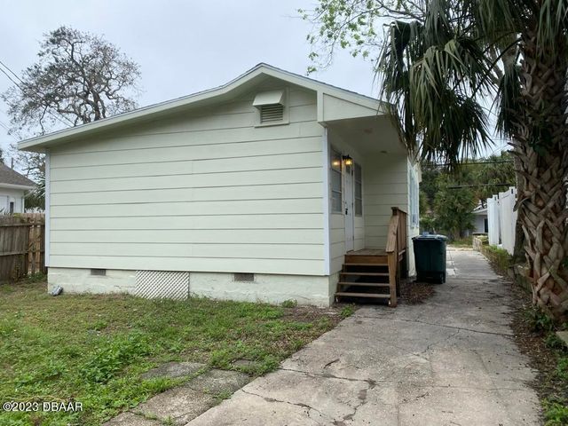 215 N Oleander Avenue, Daytona Beach, FL 32118