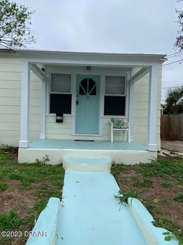 215 N Oleander Avenue, Daytona Beach, FL 32118