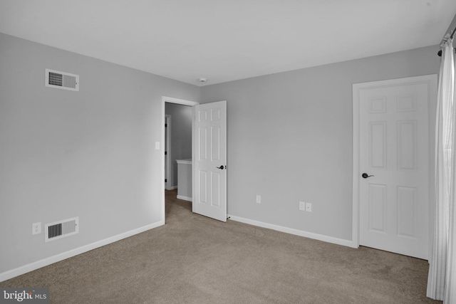 432 SOUTHFIELD DR, Oley, PA 19547