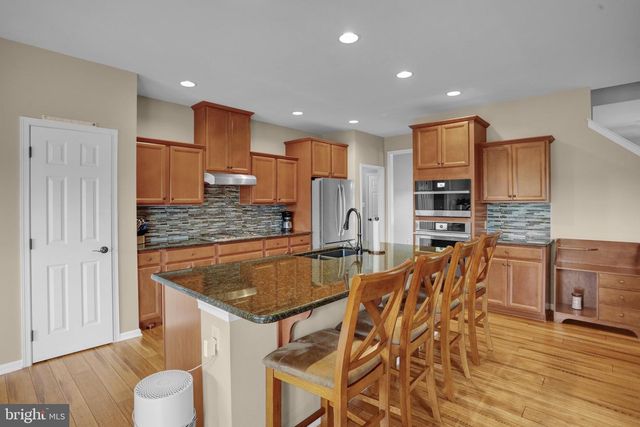432 SOUTHFIELD DR, Oley, PA 19547