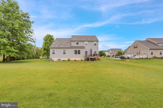 432 SOUTHFIELD DR, Oley, PA 19547