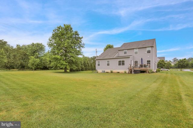 432 SOUTHFIELD DR, Oley, PA 19547