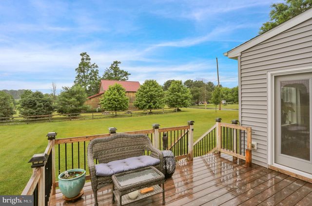 432 SOUTHFIELD DR, Oley, PA 19547
