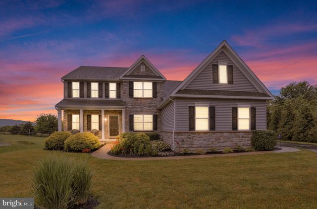 432 SOUTHFIELD DR, Oley, PA 19547