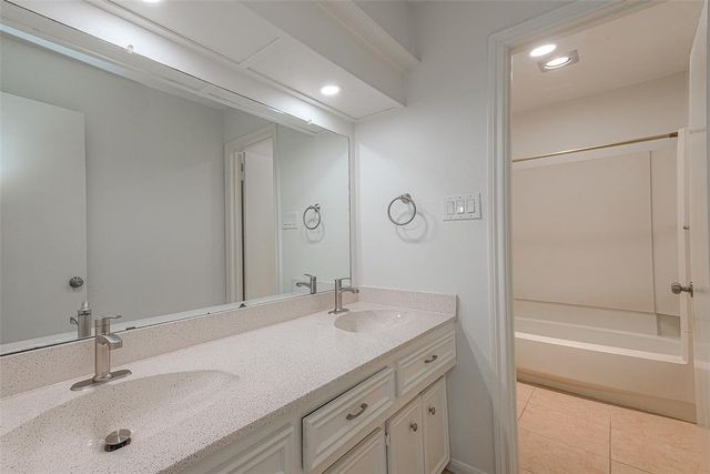 2510 Wind Fall Lane, Sugar Land, TX 77479