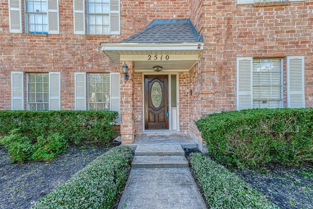 2510 Wind Fall Lane, Sugar Land, TX 77479