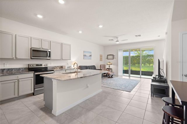 17522 CRESCENT MOON LOOP, Bradenton, FL 34211