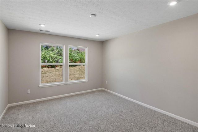 17813 Bridle Run Dr, Louisville, KY 40245