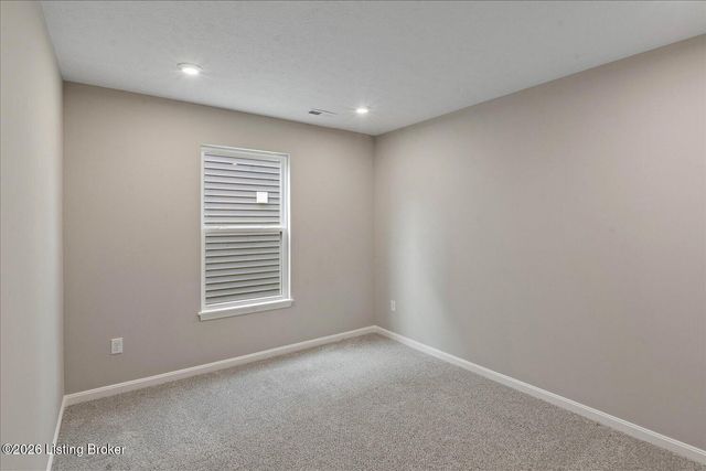 17813 Bridle Run Dr, Louisville, KY 40245