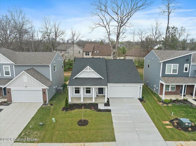 17813 Bridle Run Dr, Louisville, KY 40245