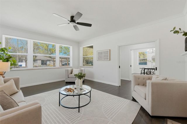 913 E GENESEE STREET, Tampa, FL 33603