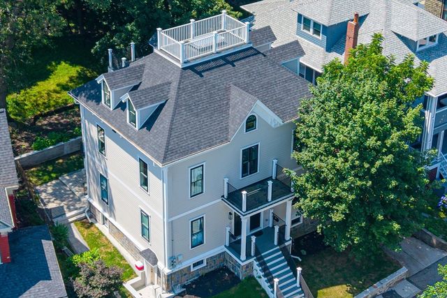 57 Grampian Way 2, Boston, MA 02125
