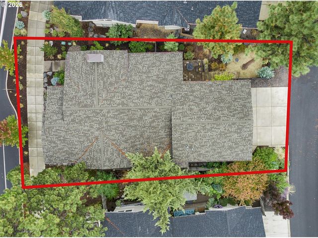 2424 Nw CROSSING Dr, Bend, OR 97703