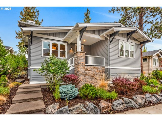 2424 Nw CROSSING Dr, Bend, OR 97703