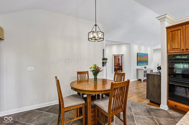 3325 Nottinghill Drive E, Plainfield, IN 46168
