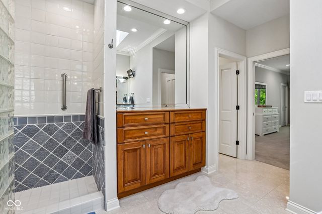 3325 Nottinghill Drive E, Plainfield, IN 46168