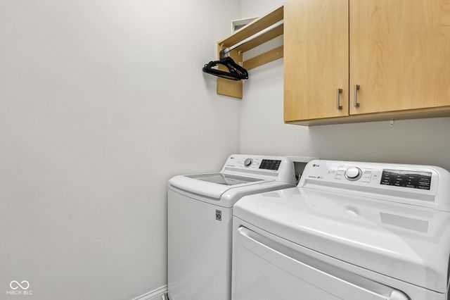 3325 Nottinghill Drive E, Plainfield, IN 46168