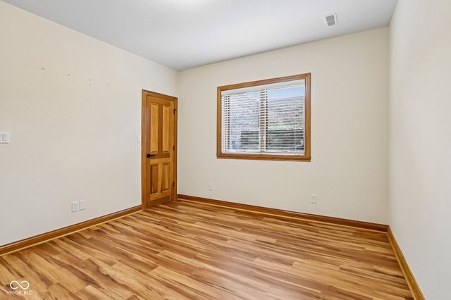 3325 Nottinghill Drive E, Plainfield, IN 46168