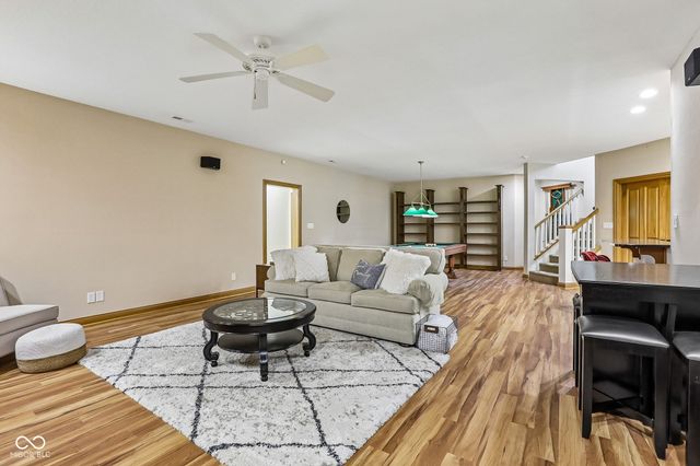 3325 Nottinghill Drive E, Plainfield, IN 46168
