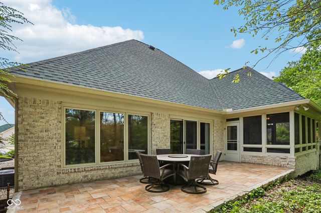 3325 Nottinghill Drive E, Plainfield, IN 46168