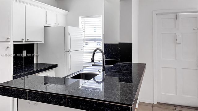 2219 Polk St 8A, Hollywood, FL 33020