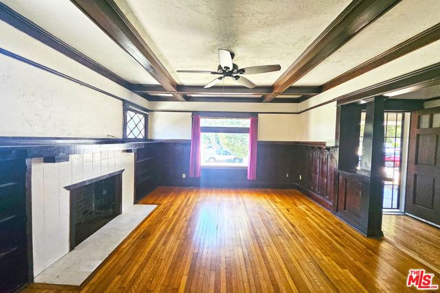 648 N Heliotrope Drive, Los Angeles, CA 90004