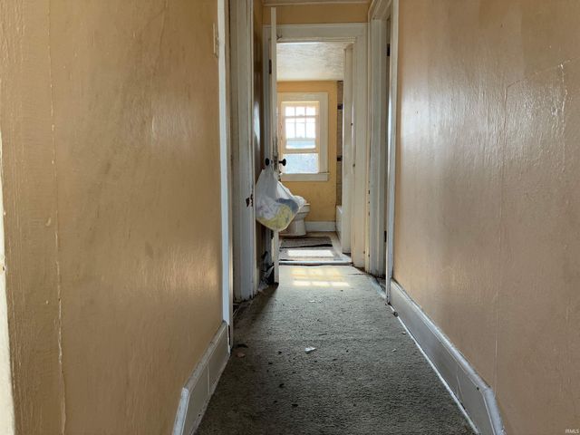 1641 Obrien Street, South Bend, IN 46628