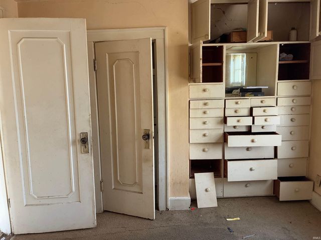 1641 Obrien Street, South Bend, IN 46628