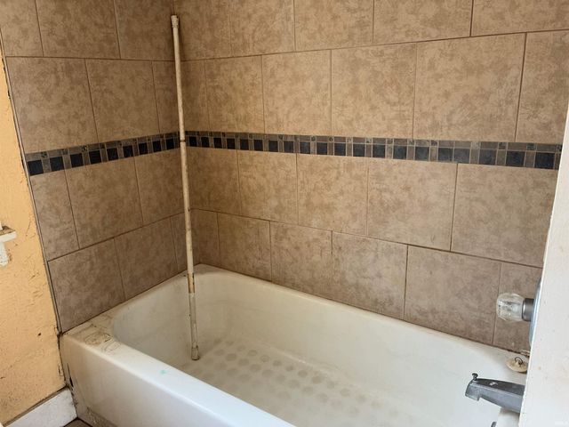 1641 Obrien Street, South Bend, IN 46628