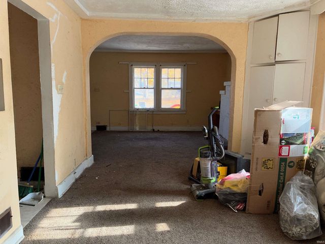 1641 Obrien Street, South Bend, IN 46628