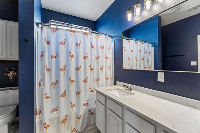 8702 Meridian Oak LN, Austin, TX 78744