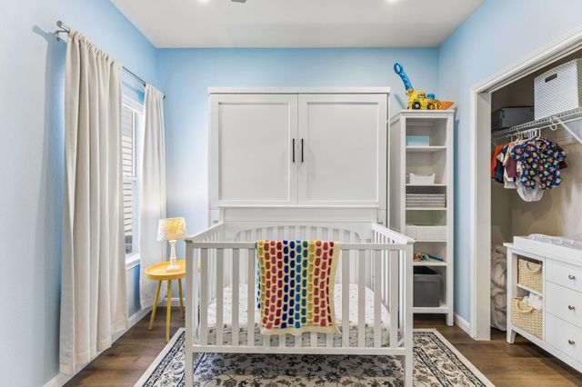8702 Meridian Oak LN, Austin, TX 78744