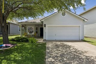 8702 Meridian Oak LN, Austin, TX 78744