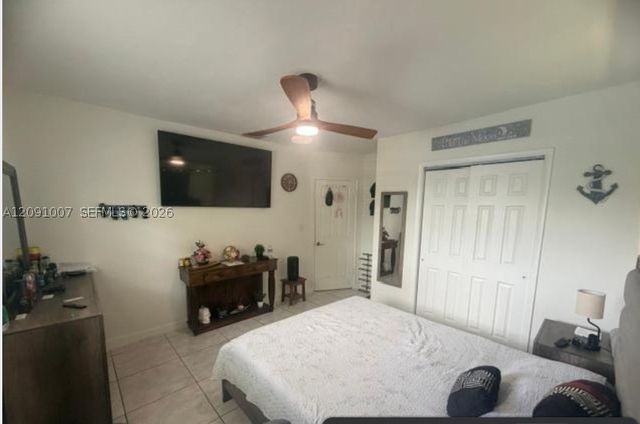 2630 De Soto Dr, Miramar, FL 33023
